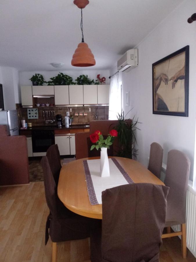 Sunrise Home Μαριμπόρ Εξωτερικό φωτογραφία